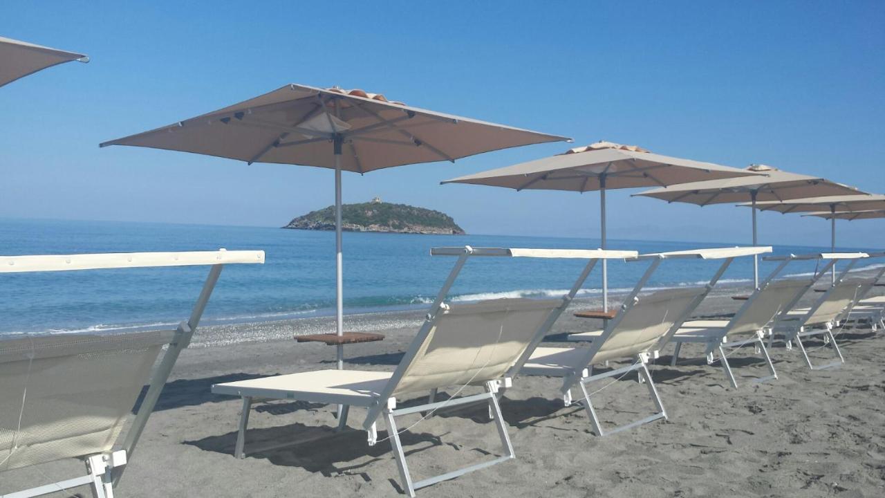ديامنتي B&B La Stazione المظهر الخارجي الصورة